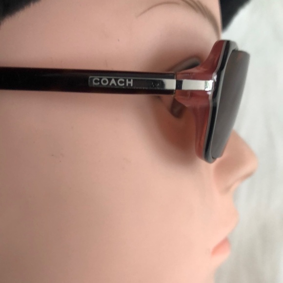 Coach Sunglasss - Picture 5 of 8